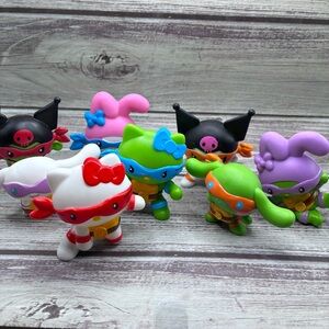 Hello Kitty x TMNT Figures x 8